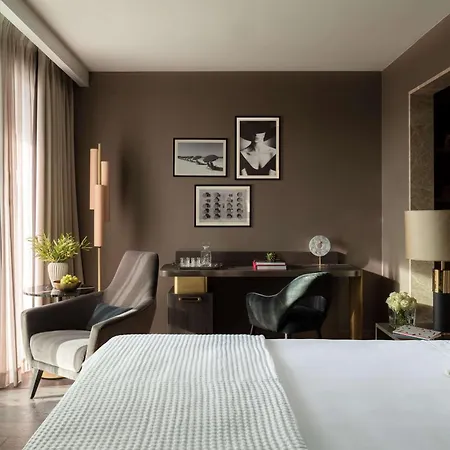 Anantara Plaza - A Leading Of The World Hotel 5*