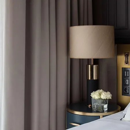 Hotel Anantara Plaza - A Leading Of The World 5*