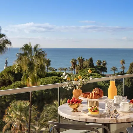 Anantara Plaza - A Leading Of The World 5*
