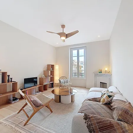 Nestor&jeeves - Pepyte - Design - Near Apartment Nice