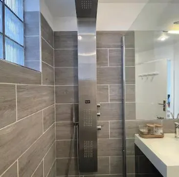 Apppartement Avec Terrasse - 2 A 4 Personnes Apartment *