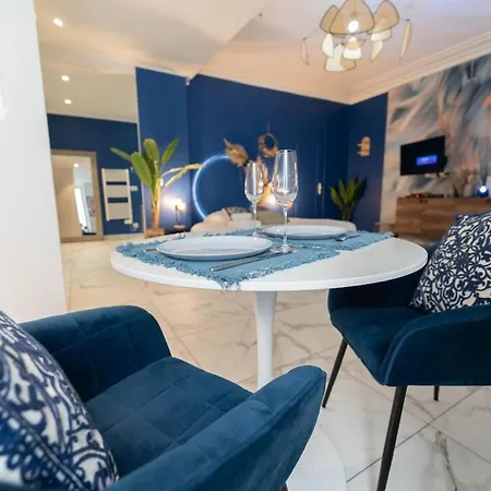 Apartment Avec Balneo, Centre De Nice