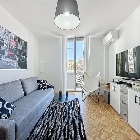 Apartment 3 Air-conditioned With Unobstructed View Nice
