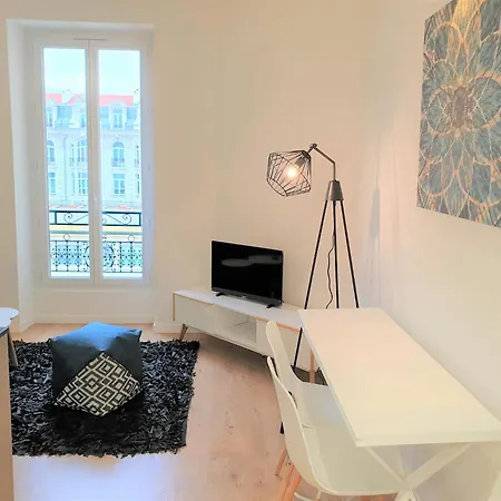 Hypercentre Lamartine 411 Apartment *