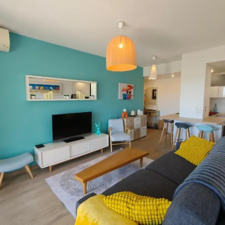 Apartment Toit Terrasse Nice-ouest Avec Parking, Clim Et Piscine *