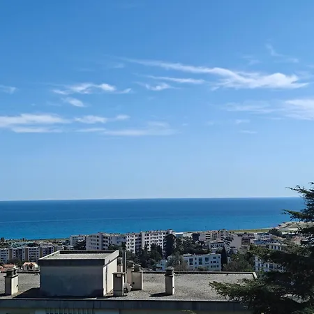 Apartment Toit Terrasse Nice-ouest Avec Parking, Clim Et Piscine *