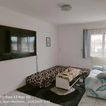 Spacieux 3 Et Balcon Apartment Nice