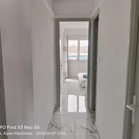 Spacieux 3 Et Balcon