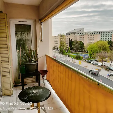 Spacieux 3 Et Balcon Apartment *
