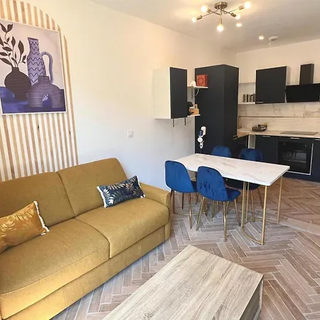 Apartment Nouveau ! Au Centre De Pour 4p - Moon34 Nice