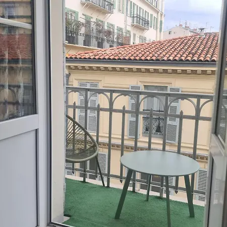 酒店 小崔艾诺酒店 2*
