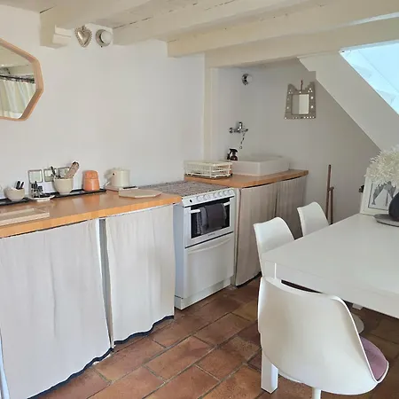 Deux Pieces Dans Le Quartier Du Port Apartment