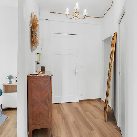 Gare Apartment Nice