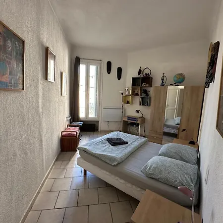 Centre De *