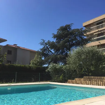 Apartment Toit Terrasse Nice-ouest Avec Parking, Clim Et Piscine *