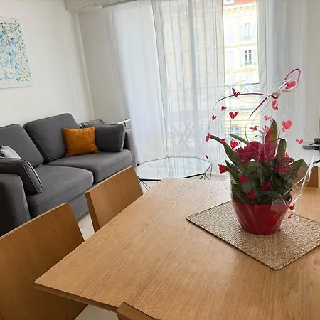 Apartment Carre D Or *
