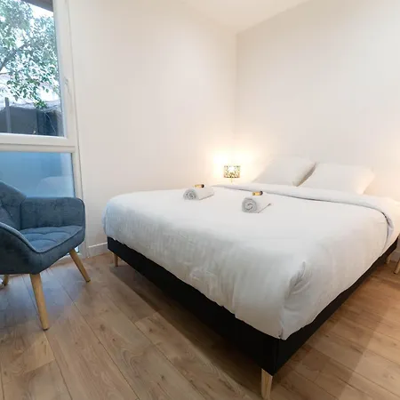 Apartment Magnifique Avec Piscine Et Jardin Nice