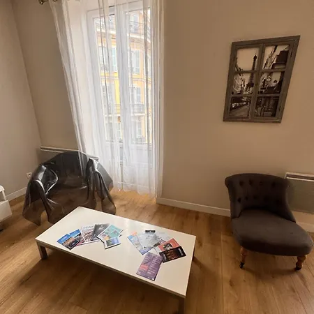 Apartment Hype-center Balcony 3br Ac Near Tram For6 Guests Nice