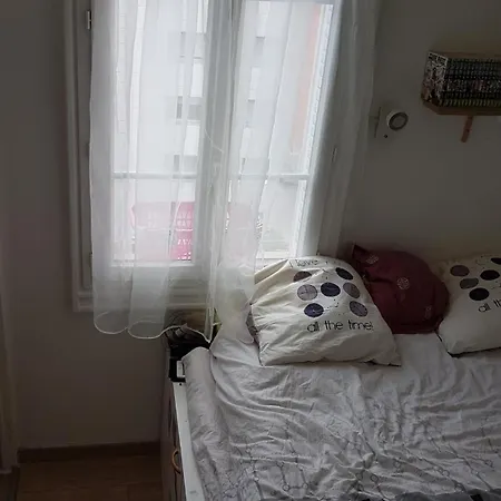 Charming 2-room In Saint Jean D'angely District *