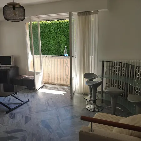3 Pieces 67m2 Centre Tres Lumineux Et Calme Apartment Nice