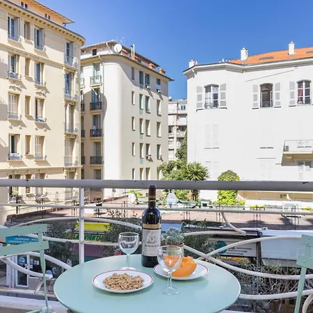 Appartement Buffa 21 - 2min From The Sea - Terrace *