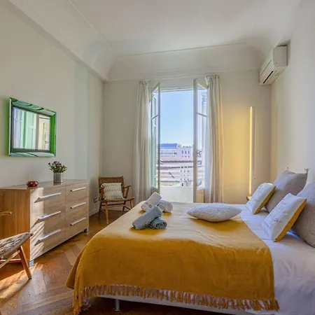 Apartment Victor Hugo - Beautiful Apartment - View Over Garden *