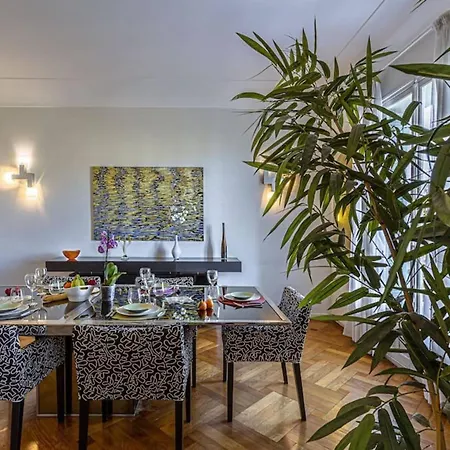 Apartment Victor Hugo - Beautiful Apartment - View Over Garden *