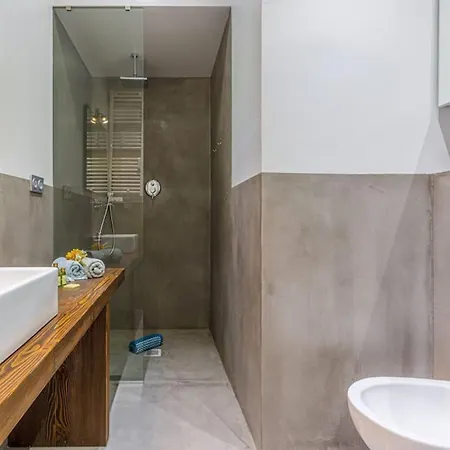 Fleurs 22 - City Center - Modern W Terrace Apartamento *