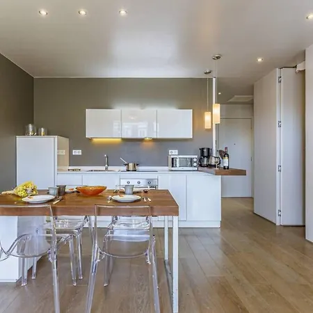 Apartamento Fleurs 22 - City Center - Modern W Terrace *
