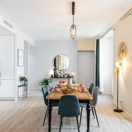 Apartment Gesu - 2 Bedroom In Old Town - Gesu Square Nice