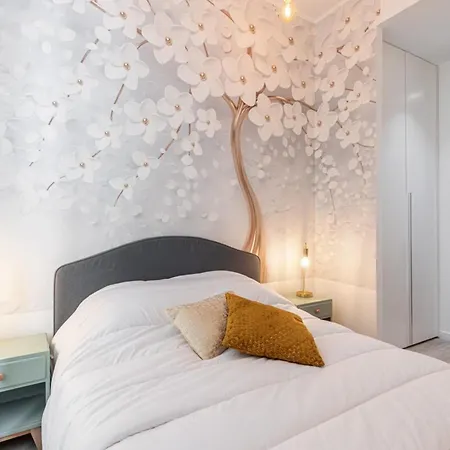 Gesu - 2 Bedroom In Old Town - Gesu Square * Nice