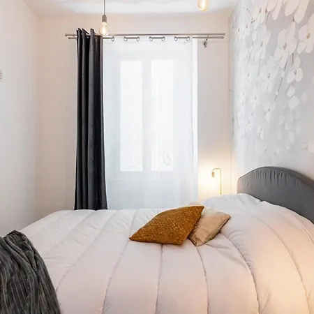 Apartment Gesu - 2 Bedroom In Old Town - Gesu Square