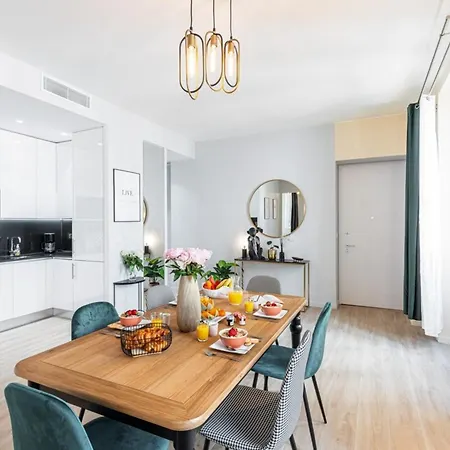Gesu - 2 Bedroom In Old Town - Gesu Square *