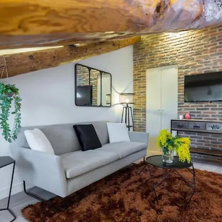 Apartment Massena 44 - Stunning Studio On Massena Square Nice