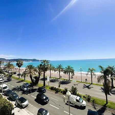 2 Pieces Avec Terrasse Et Vue * Nice