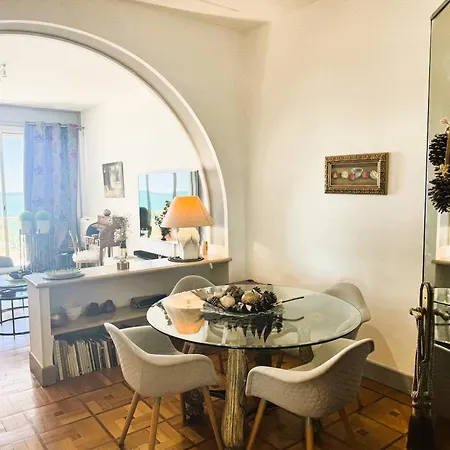 2 Pieces Avec Terrasse Et Vue Apartment *