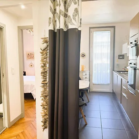 Apartment 2 Pieces Avec Terrasse Et Vue