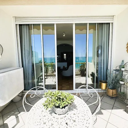 2 Pieces Avec Terrasse Et Vue Apartment *