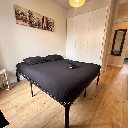 Apartment Hype-center Balcony 3br Ac Near Tram For6 Guests *