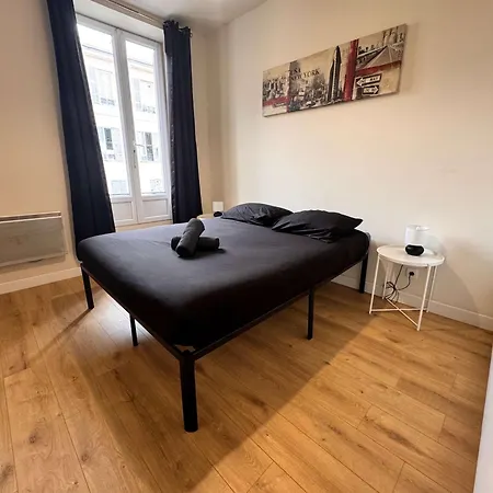 Hype-center Balcony 3br Ac Near Tram For6 Guests *
