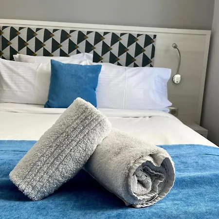 Flots D'azur Promenade Des Hotell 3*