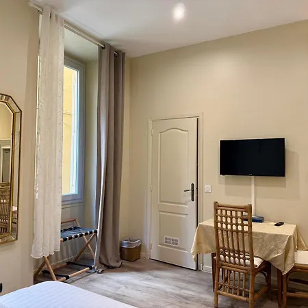 Garden 3* Niza