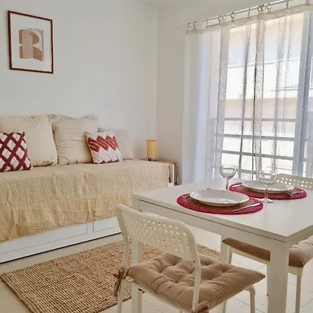 Apartment Charming 23 M Near The Sea Nice