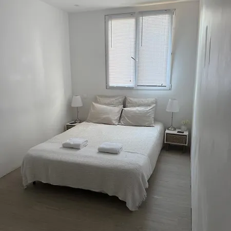 Location De Proche De Toute Commodites A 1 Minute Du Tramway Et A 9 Min De Centre Et Parking Gratuit Dans Privee Nice