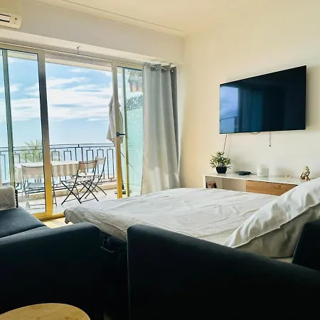 Apartamento With Sea View On Promenade Niza