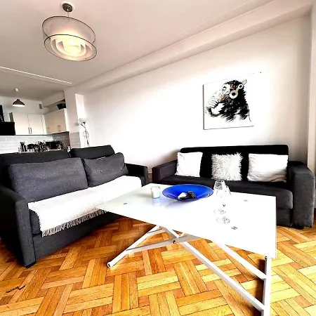 Apartamento With Sea View On Promenade