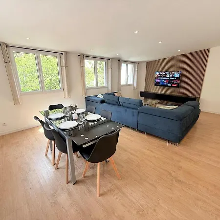 Holiday home Modern House Fabron, Garden, Air Conditioning