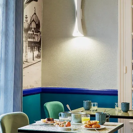 Excelsior Centre By Happyculture Hotel