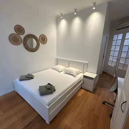 3 Bedroom Center *