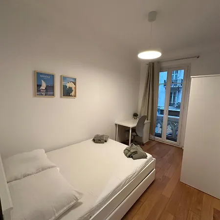 3 Bedroom Center Nice